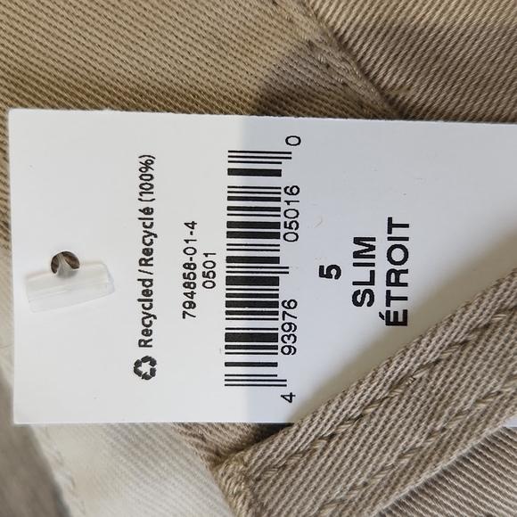 Size 5 gap shorts - Picture 5 of 5